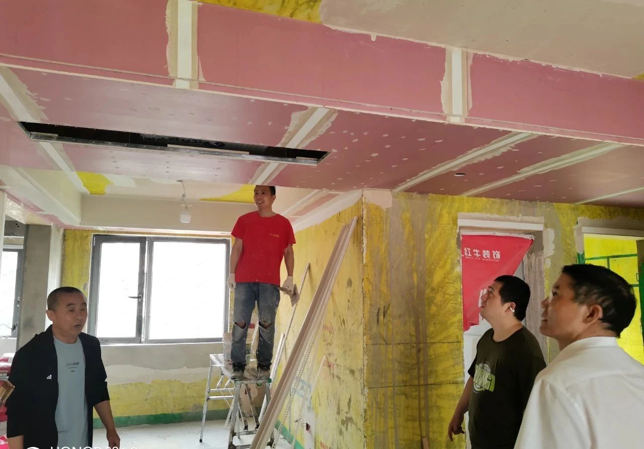 严控品质,领航国际工程总监→又双叒叕带队去工地“找茬”了?! 严控品质,领航国际工程总监→又双叒叕带队去工地“找茬”了?!