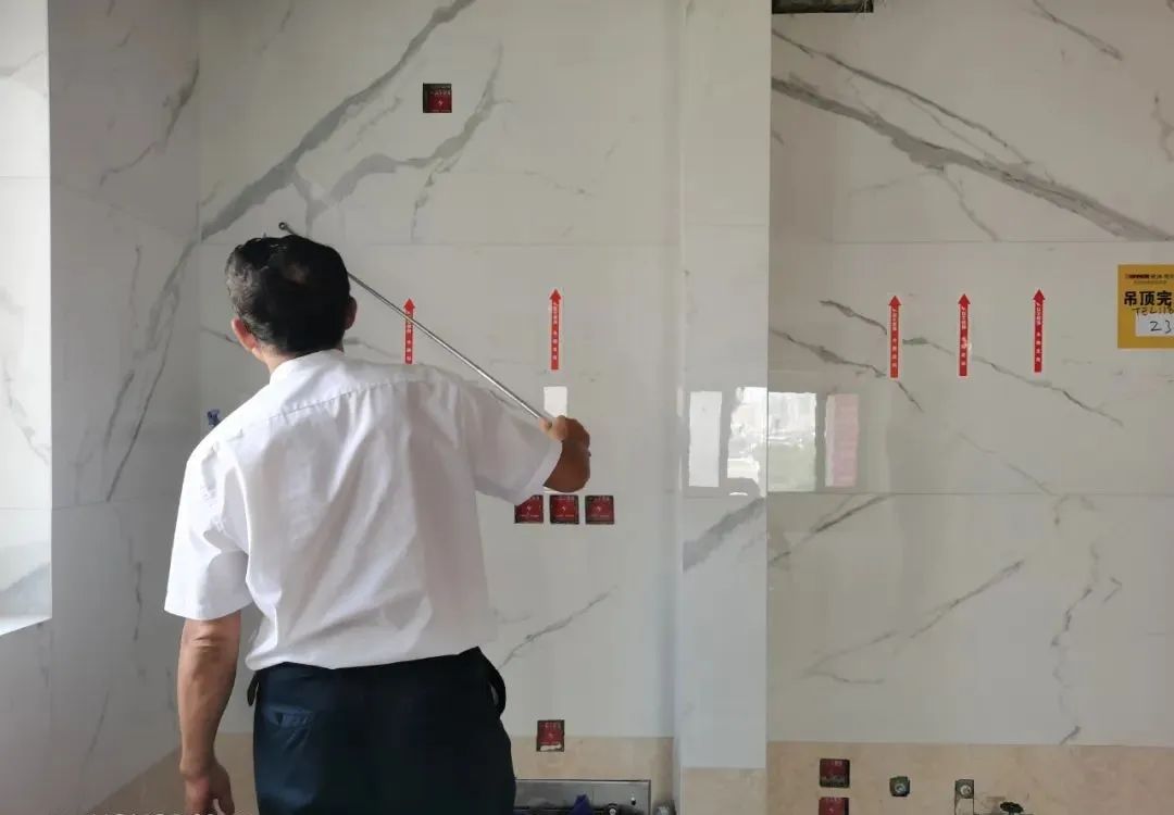工地突击巡检|没想到,这家工地竟治愈了我的“强迫症” 工地突击巡检|没想到,这家工地竟治愈了我的“强迫症”