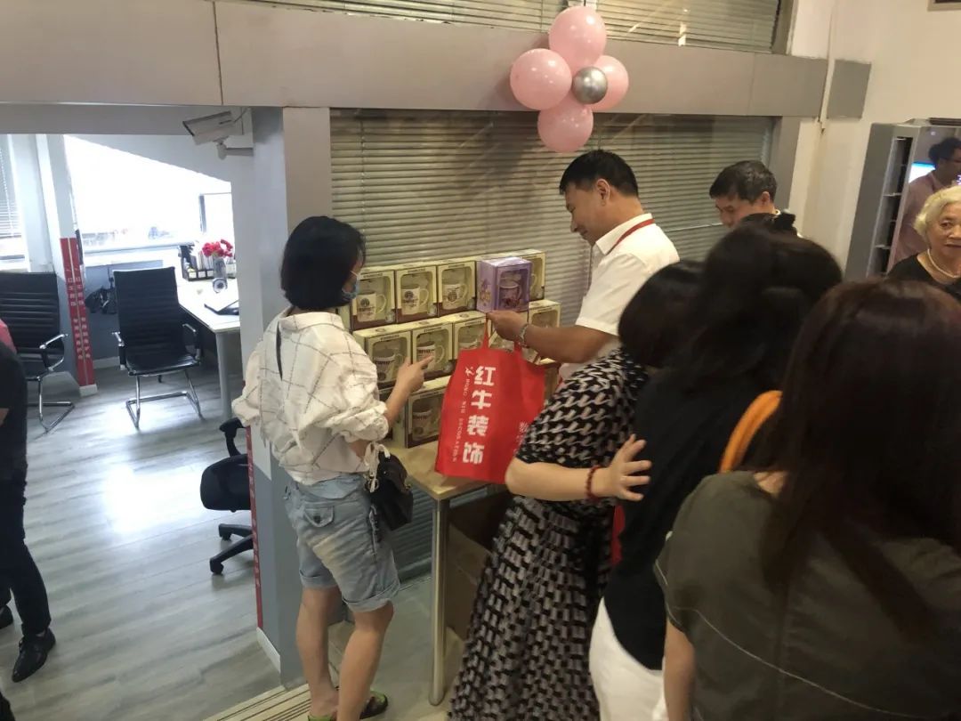 23周年 | 领航国际店庆“总裁签售会”圆满结束 23周年 | 领航国际店庆“总裁签售会”圆满结束