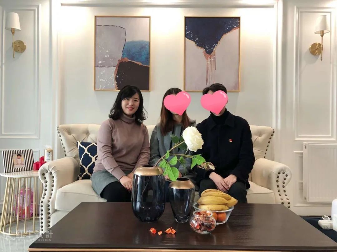85后夫妇的美式轻奢家,起名“海蓝之谜”!01设计师与业主的合照