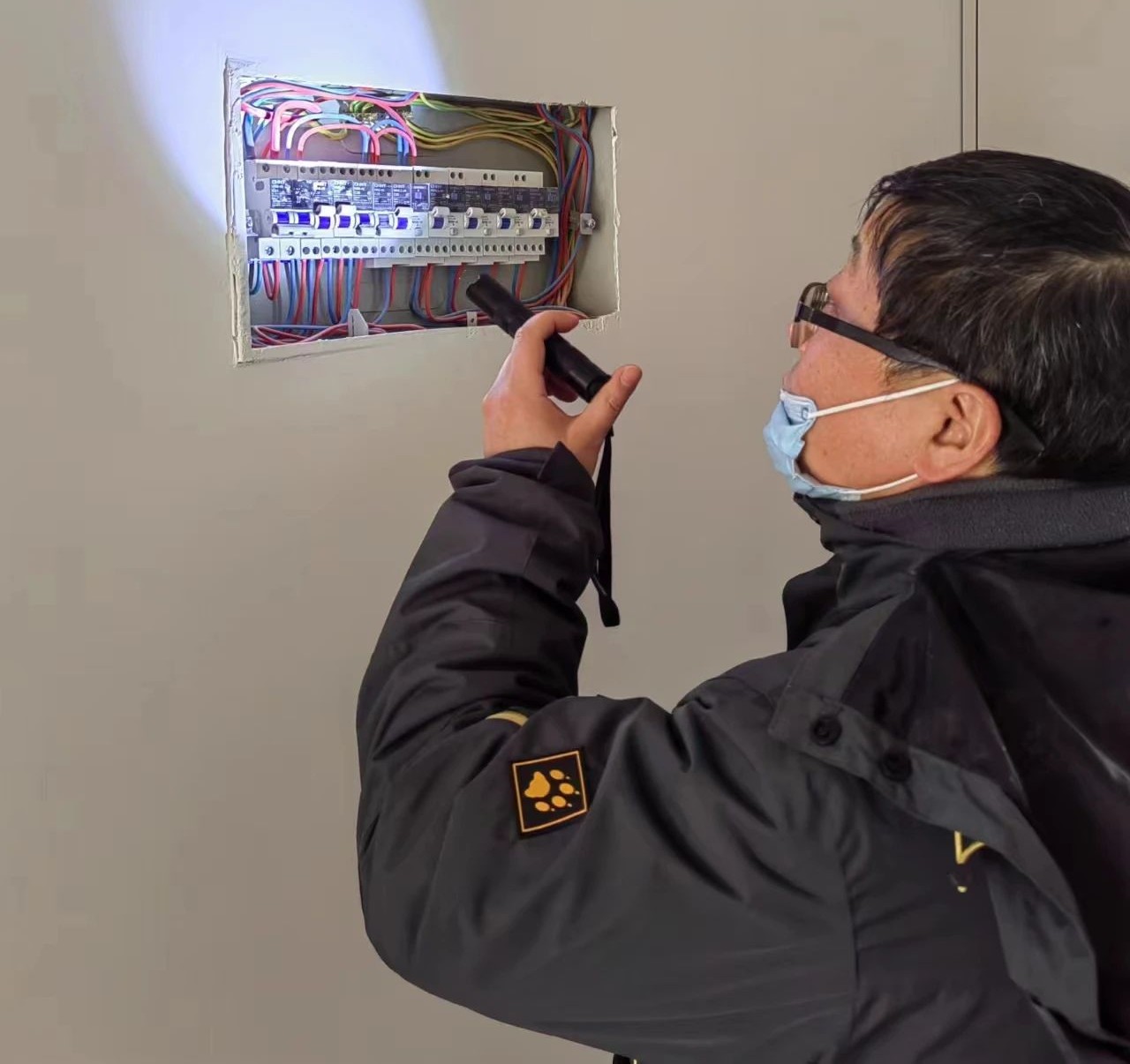 工地巡检|领航国际工程总监化身“细节控”,施工现场“揪问题”! 工地巡检|领航国际工程总监化身“细节控”,施工现场“揪问题”!
