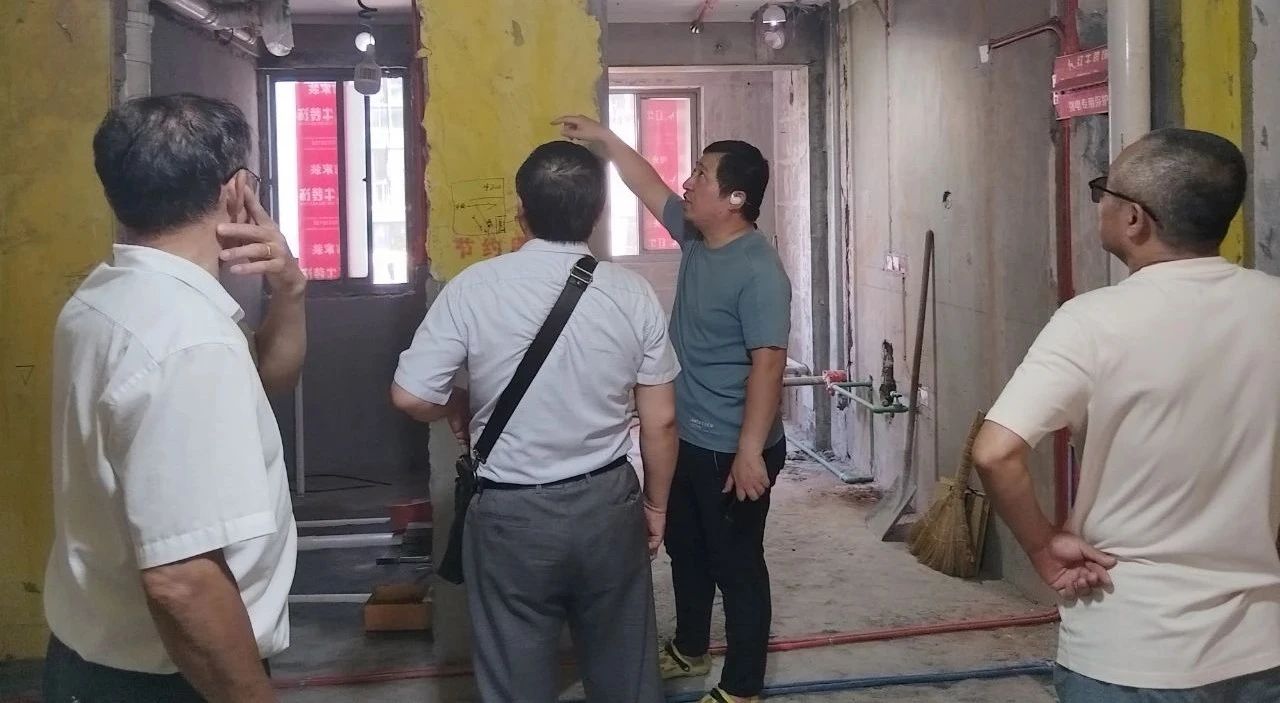 领航国际工地巡检:风雨兼程抓品质,履行承诺不停歇! 领航国际工地巡检:风雨兼程抓品质,履行承诺不停歇!