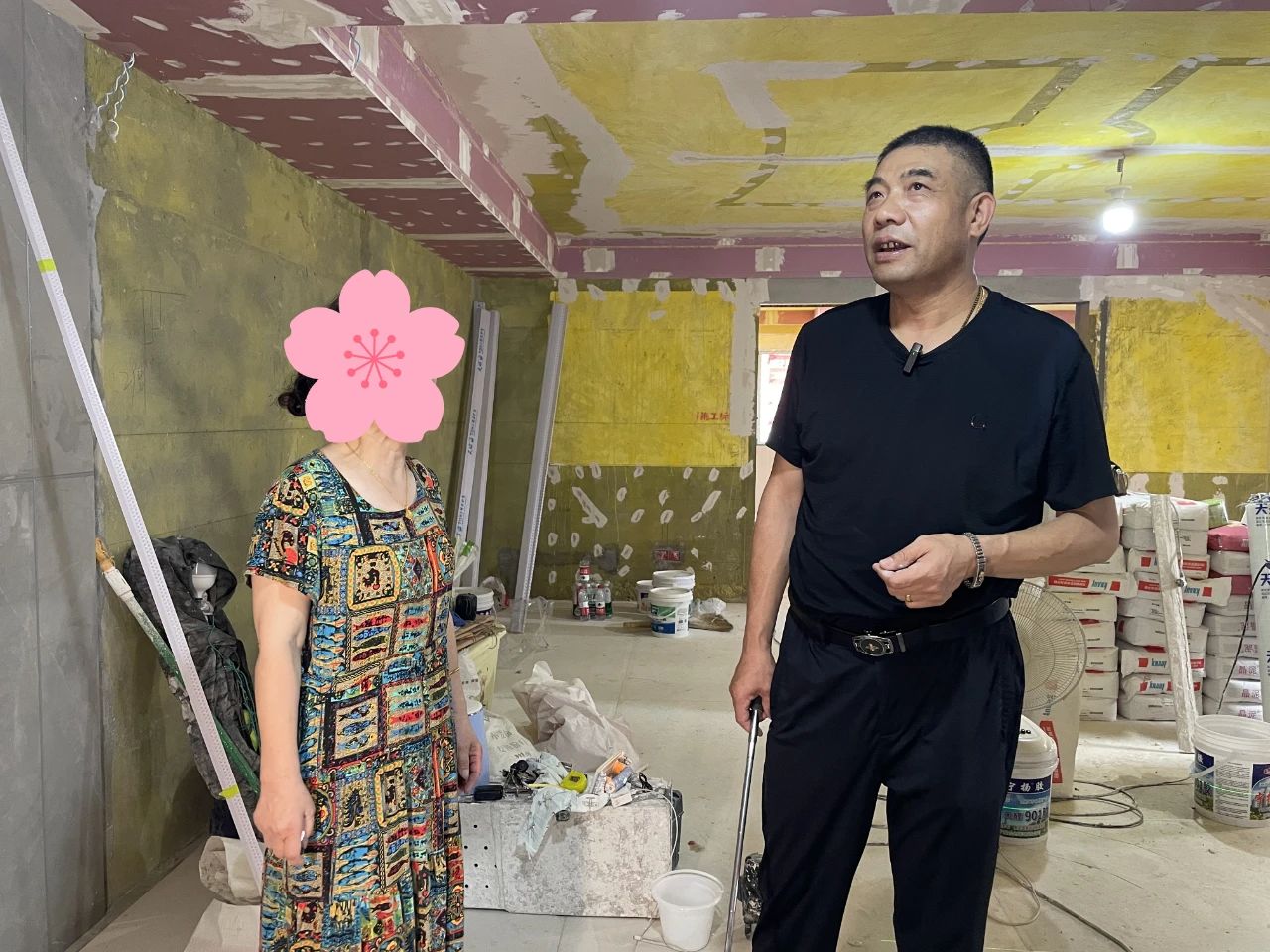 工地突击巡检:高温下的坚守,让每个细节都经得起检验 工地突击巡检:高温下的坚守,让每个细节都经得起检验