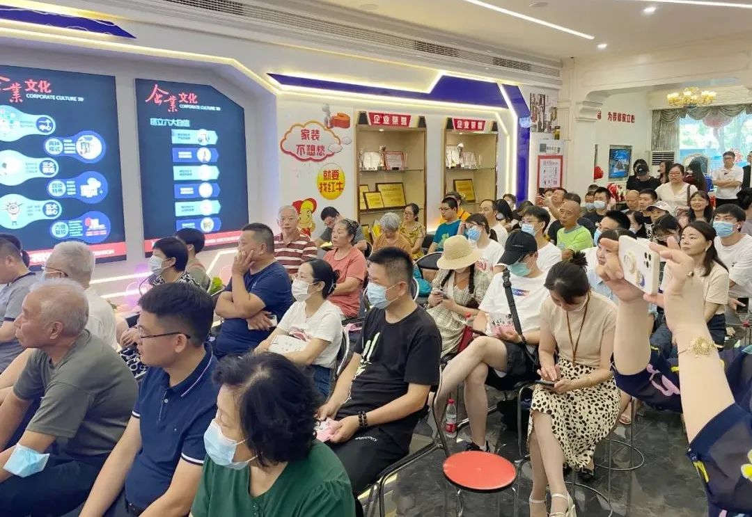 神秘大礼令人震惊!直击领航国际25周年庆活动现场,气氛太火爆! 神秘大礼令人震惊!直击领航国际25周年庆活动现场,气氛太火爆!