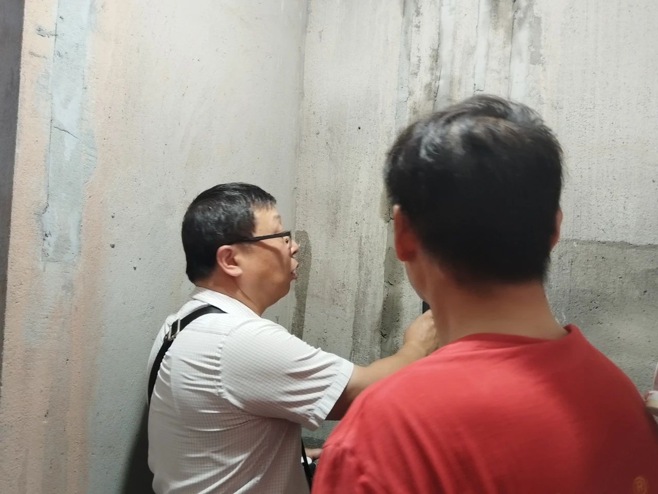 领航国际:高温巡检不松懈,坚守品质与服务! 领航国际:高温巡检不松懈,坚守品质与服务!