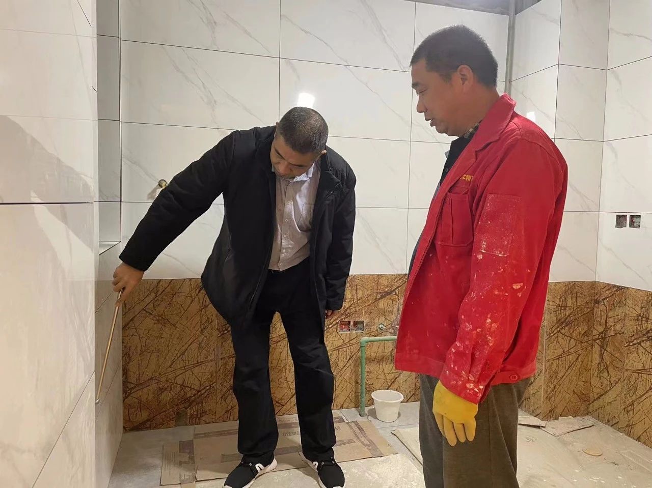工地巡检|突击地暖验收现场,这个冬天,让您家更温暖、更安全! 工地巡检|突击地暖验收现场,这个冬天,让您家更温暖、更安全!