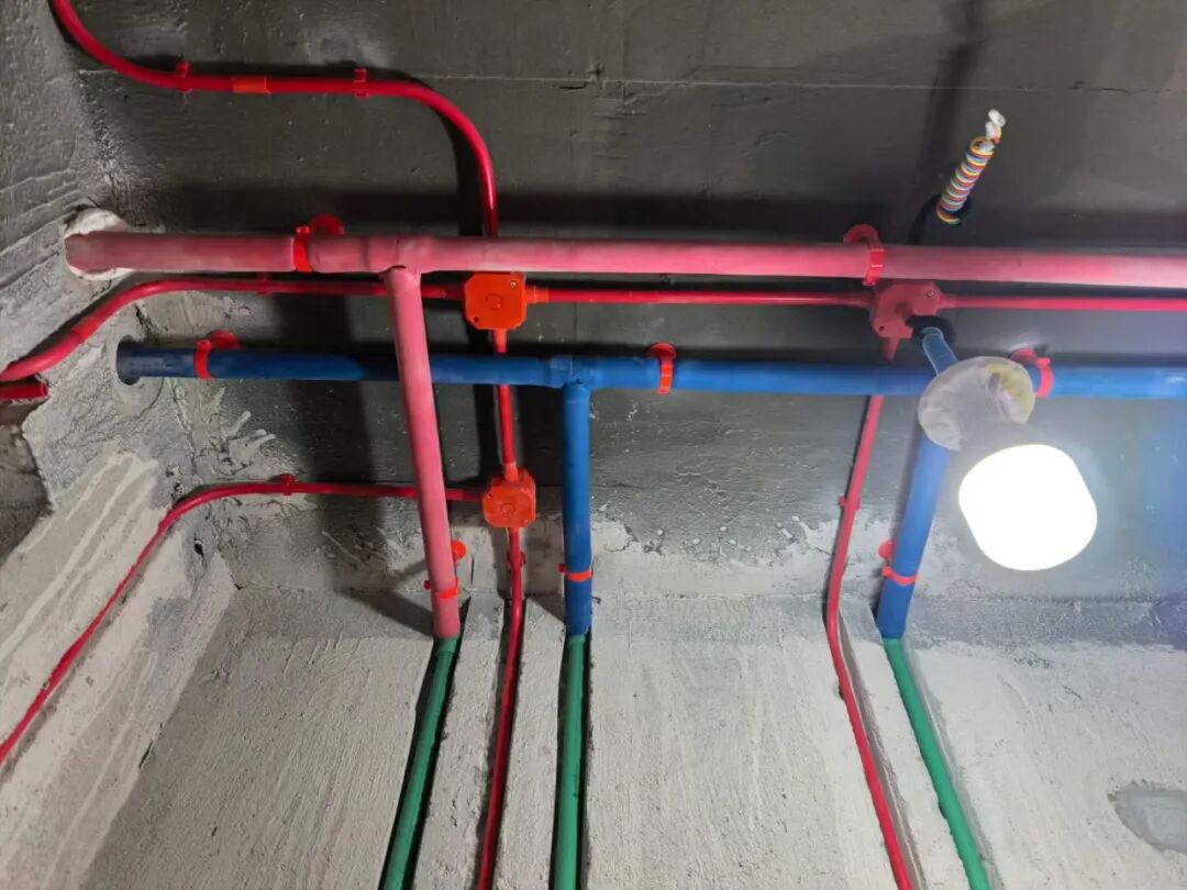 家装避坑指南:水路改造怕被坑?盯住这“几个核心”工艺! 家装避坑指南:水路改造怕被坑?盯住这“几个核心”工艺!