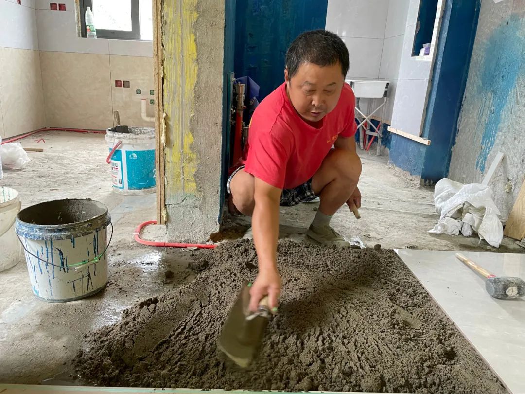 工程总监突击工地|精益求精,为业主严格把控质量关! 工程总监突击工地|精益求精,为业主严格把控质量关!