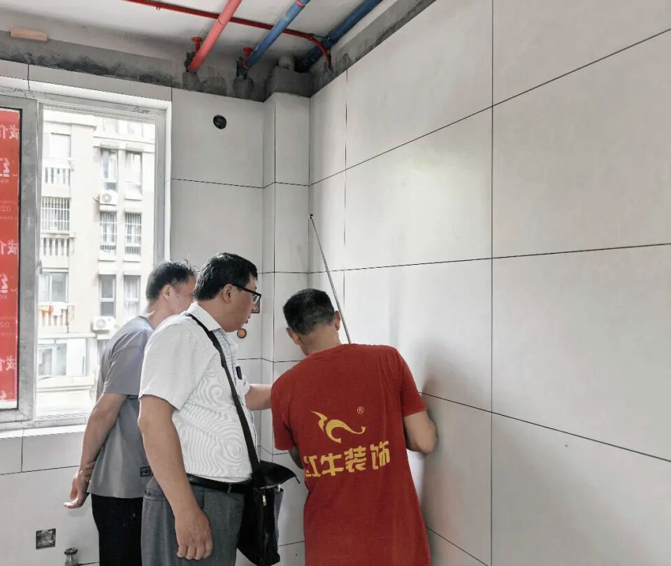 领航国际工地突击巡检:金九银十,装修黄金期,施工质量更不容松懈! 领航国际工地突击巡检:金九银十,装修黄金期,施工质量更不容松懈!
