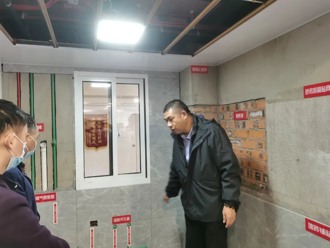 定期培训赋能,只为给您提供更专业、满意的家装体验! 定期培训赋能,只为给您提供更专业、满意的家装体验!