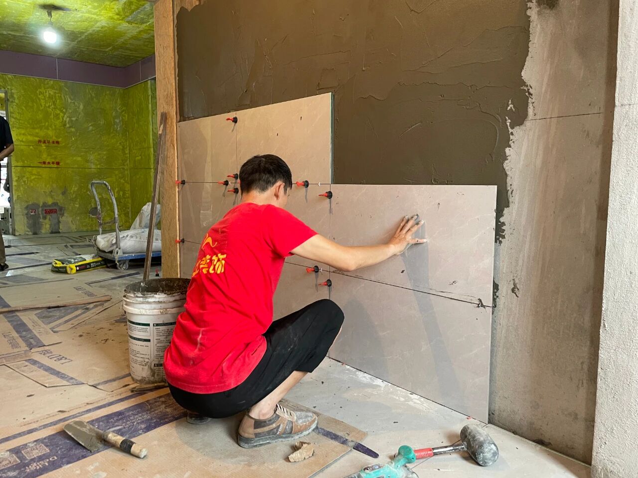 工地巡检:双节同庆,品质同行,严把每一道工序,用心守护梦想家! 工地巡检:双节同庆,品质同行,严把每一道工序,用心守护梦想家!