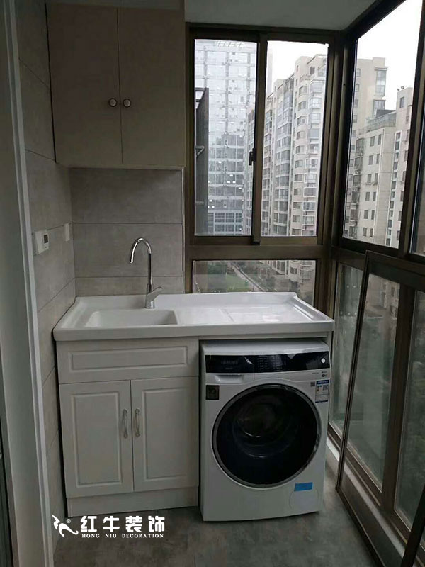 南京瑞鑫兰庭竣工客户看到领航国际装修的效果，情不自禁地发出：“厉害了，我的家！”