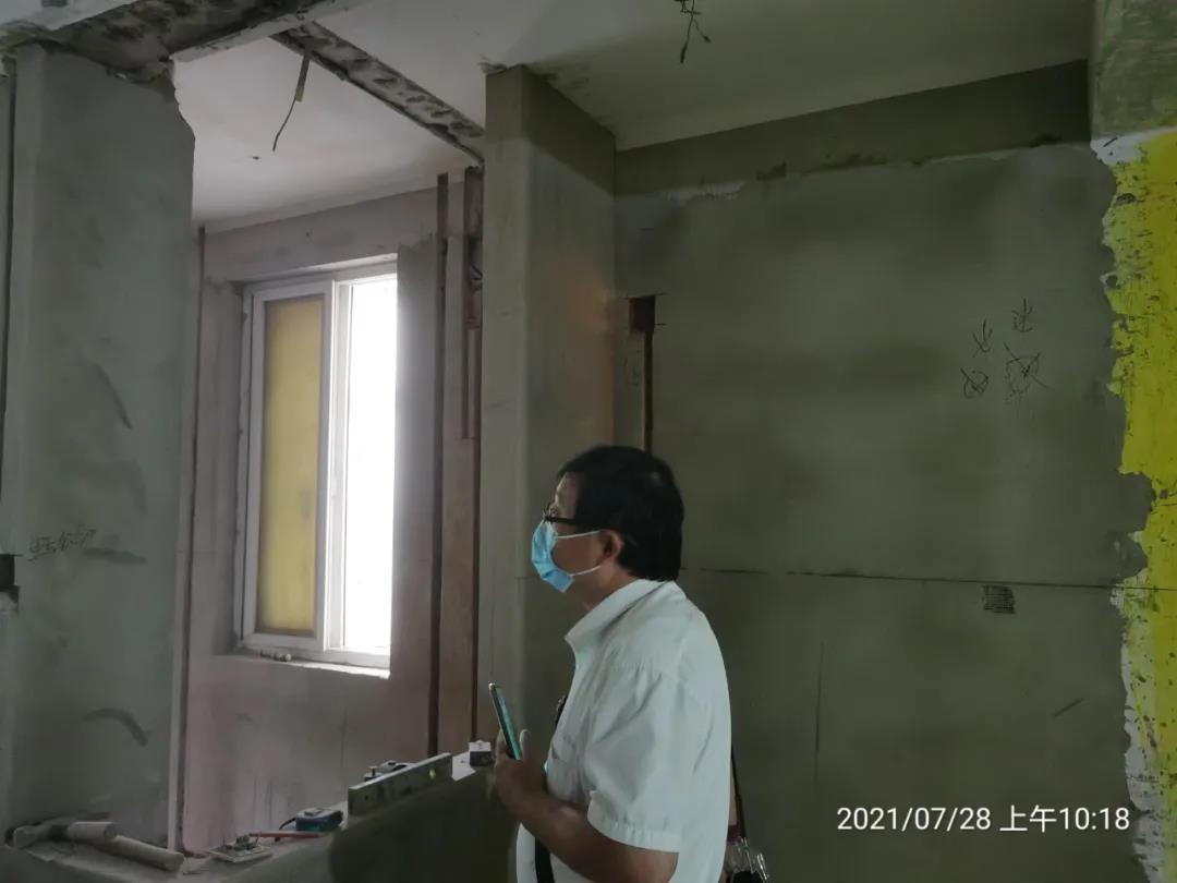 秉承匠心，品质监督！突击领航国际水电、瓦工施工现场！