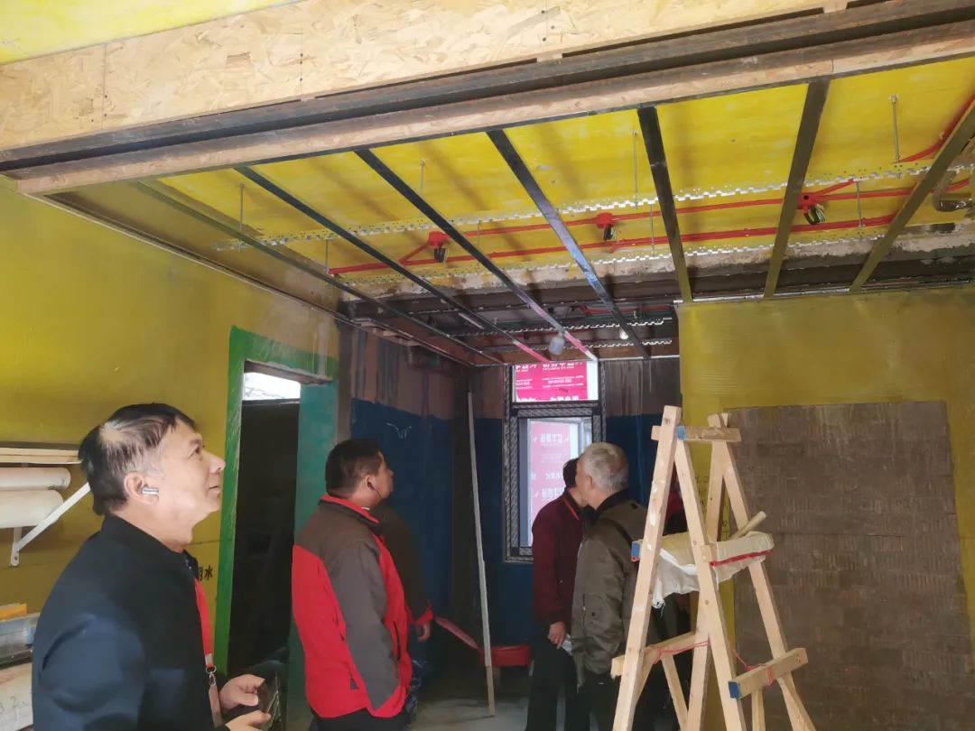 【双十一】工程总监亲自带队巡检,严守每个工地品质,不负所托! 【双十一】工程总监亲自带队巡检,严守每个工地品质,不负所托!