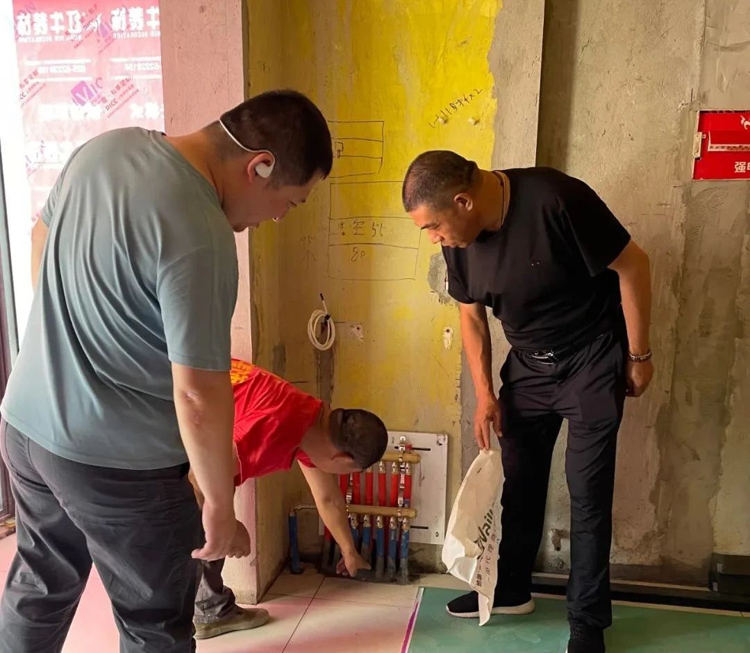 领航国际28周年庆|服务客户,关爱工人,工地巡检,品质如一! 领航国际28周年庆|服务客户,关爱工人,工地巡检,品质如一!